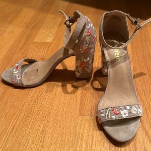 Flower heels